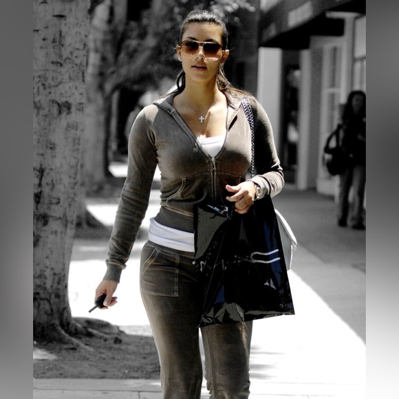 ISO JUICY COUTURE TRACKSUIT - Picture 2 of 10